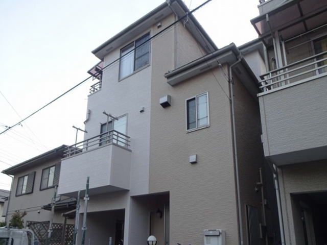 【施工実績119】外壁塗装・屋根重ね葺き：埼玉県さいたま市見沼区