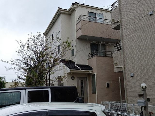 【施工実績454】外壁塗装・屋根重ね葺き：埼玉県さいたま市南区