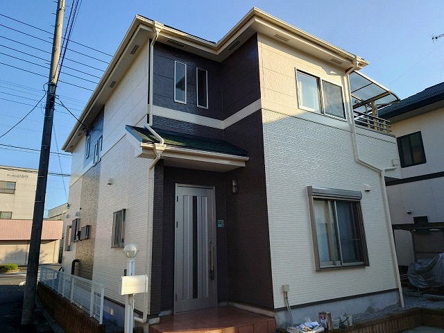【施工実績628】外壁塗装・屋根重ね葺き：埼玉県熊谷市