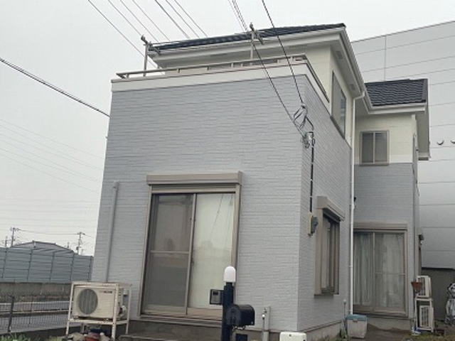 【施工実績672】外壁塗装・屋根重ね葺き：埼玉県桶川市