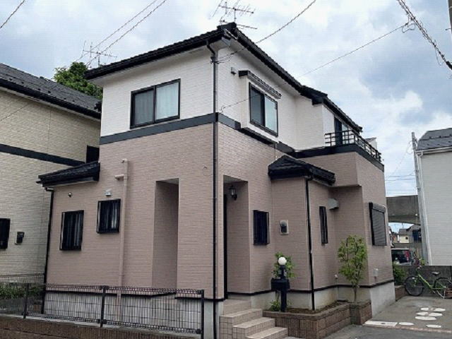 【施工実績704】外壁塗装・屋根重ね葺き：埼玉県三郷市