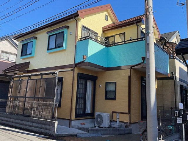 【施工実績811】外壁塗装・屋根重ね葺き：埼玉県草加市