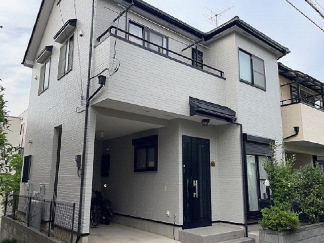 【施工実績893】外壁塗装・屋根重ね葺き：埼玉県さいたま市南区