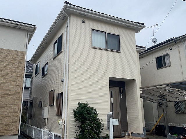 【施工実績1064】外壁塗装・屋根重ね葺き：埼玉県熊谷市