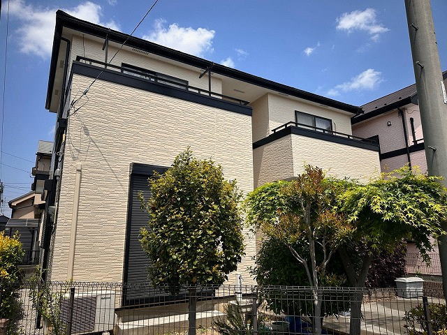 【施工実績1346】外壁塗装・屋根重ね葺き:埼玉県鴻巣市