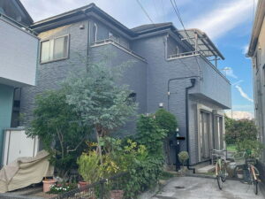 【施工実績1448】外壁塗装・屋根重ね葺き：埼玉県狭山市