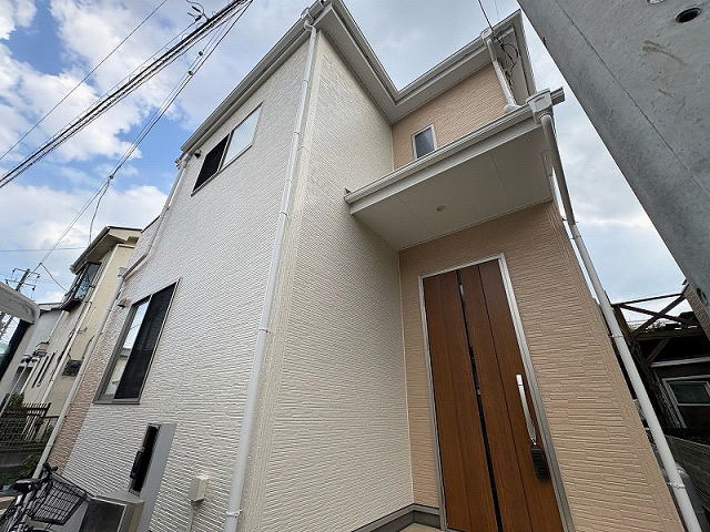 【施工実績1747】外壁塗装・屋根塗装：埼玉県さいたま市岩槻区